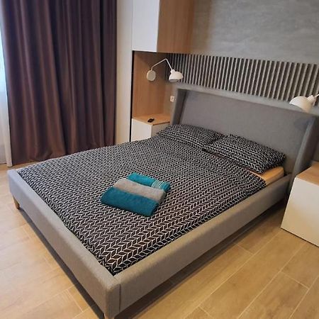 City Center Chic Studio Bucarest Esterno foto